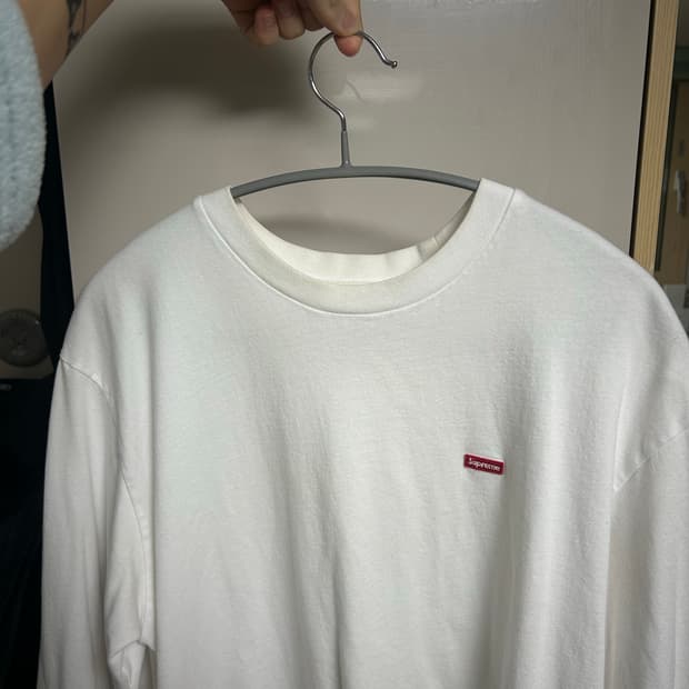 슈프림 롱슬리브 M