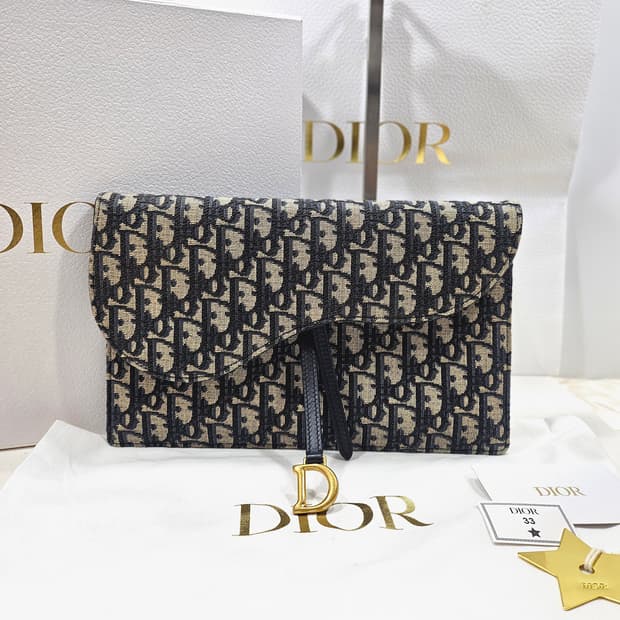 [정품] 디올 오블리크 새들 파우치 클러치 S5698CTZQ