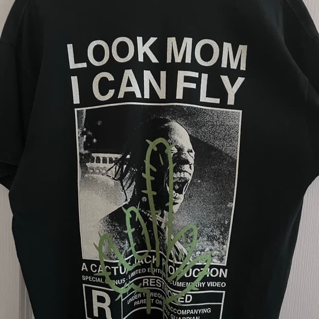 트래비스 스캇 look mom i can fly L사이즈