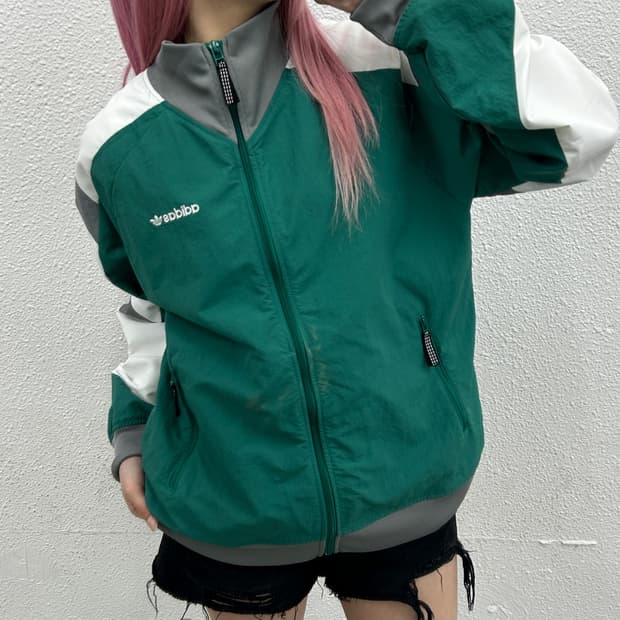 아디다스 그레이배색 딥그린 바람막이 XL