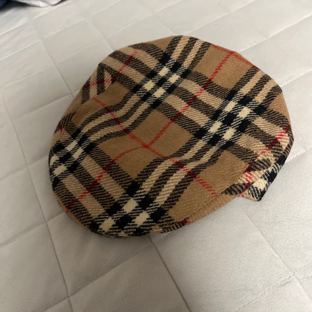 버버리 노바 체크 울 헌팅캡