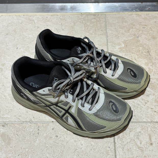 아식스 100S 운동화 250