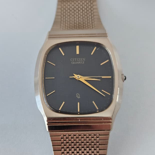 시티즌 쿼츠 빈티지 금장 시계