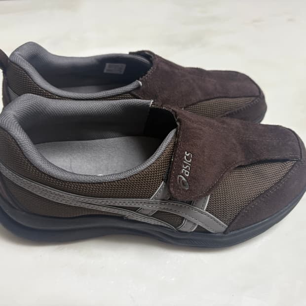 아식스 라이프워커 3e 브라운 245