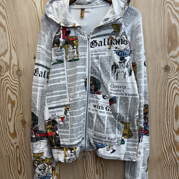 존 갈리아노 00s 뉴스페이퍼 프린트 후드집업