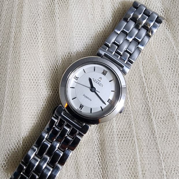 넥센 NEXXEN 사파이어 메탈 여성 시계