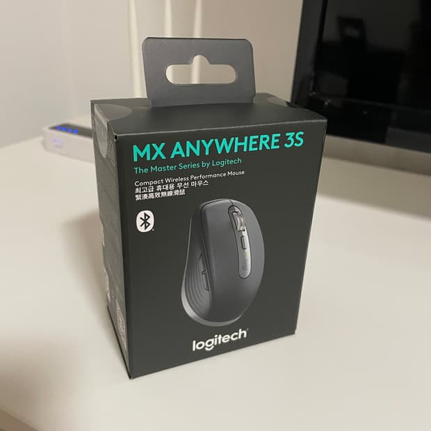 로지텍 MX Anywhere 3S 무선 마우스 새제품(미개봉) 팝니다.