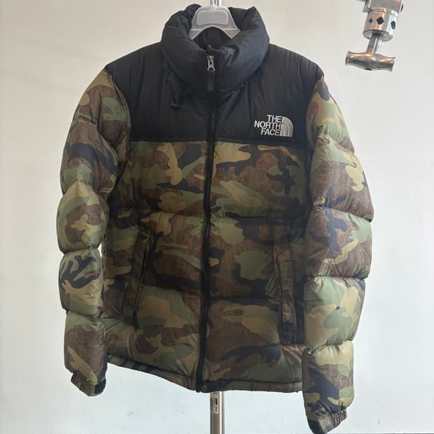 노스페이스 일본판 노벨티눕시 우드랜드카모 멘즈M