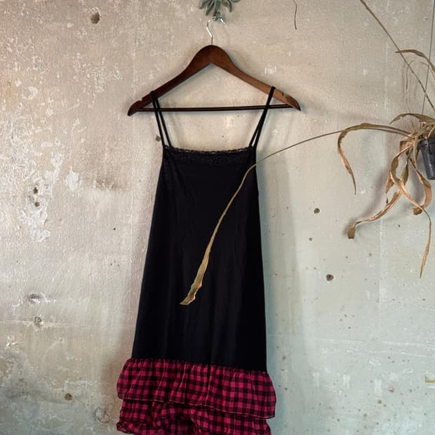 44-55 ) JPN Check Frill Dress