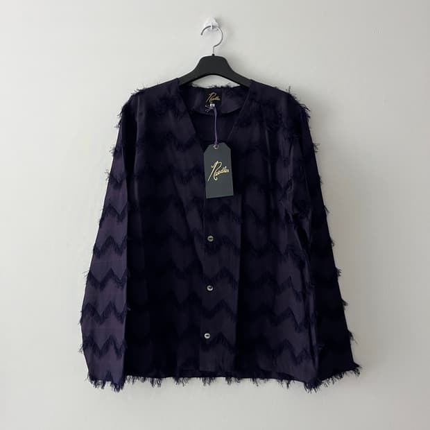 니들스  수술 셔츠