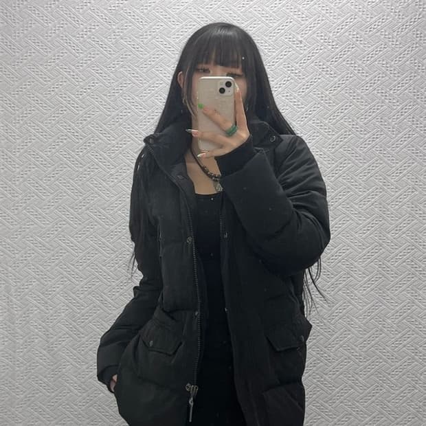 아디다스 올드스쿨 빈티지 멀티포켓 워크 패딩 90 C09208