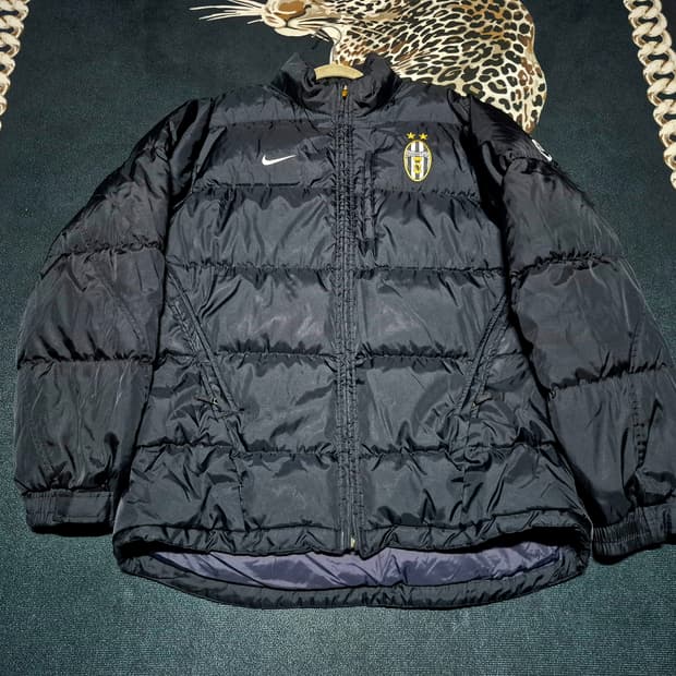 00's 나이키 X 유벤투스 03-04 올드스쿨 대장급 패딩 L