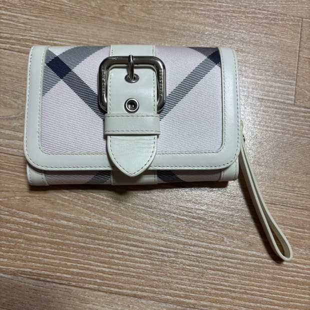 버버리블루라벨 핑크 아이보리 체크 지갑