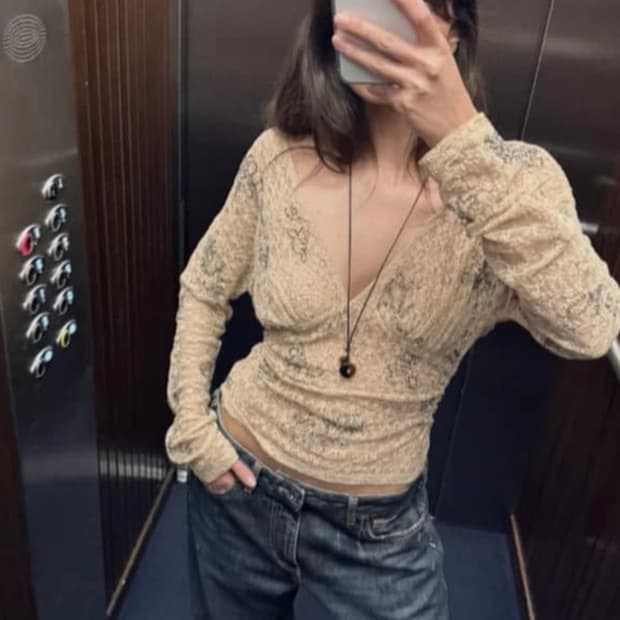 자라 비즈자수 탑