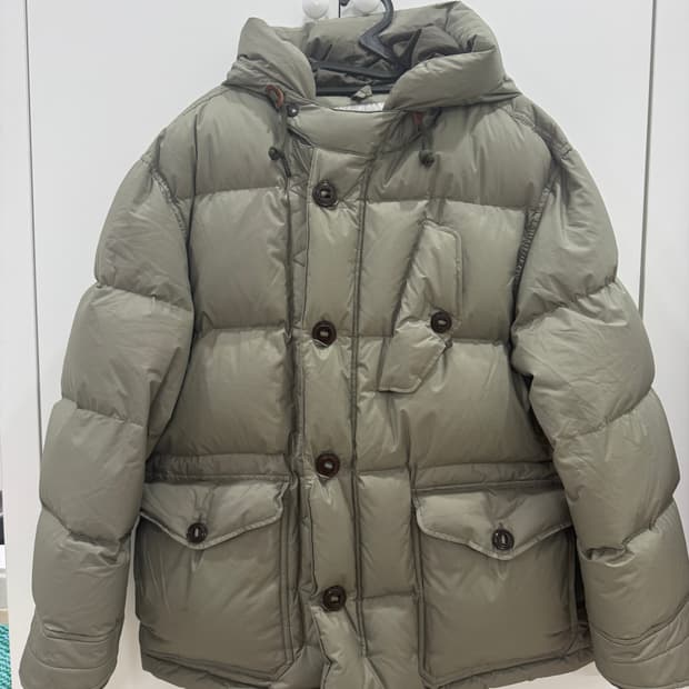 이스트로그 패딩 L사이즈