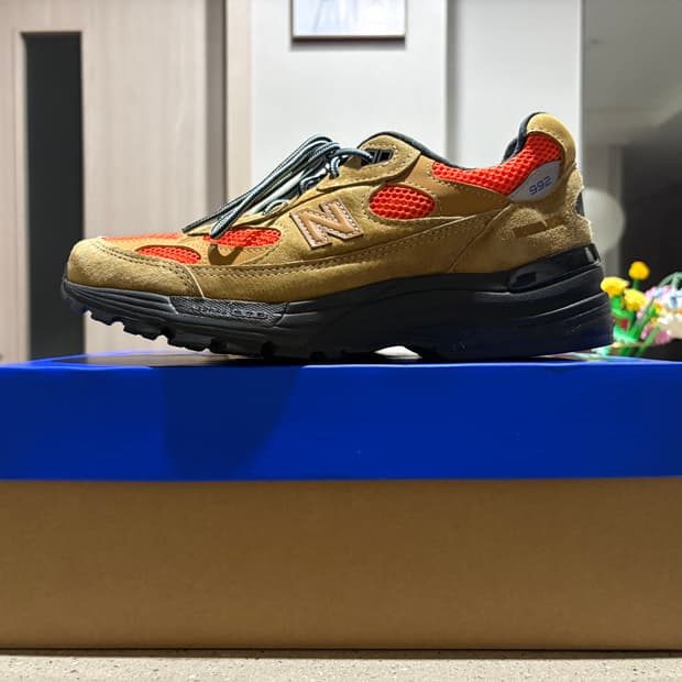 뉴발란스 X 액션 브론슨 992 메이드 인 USA 바클라바  브라운250
