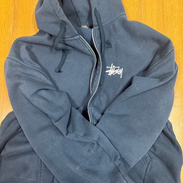스투시 후드집업 네이비 L 팝니다
