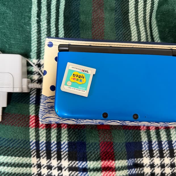 닌텐도3dsxl+친구모아아파트 알칩