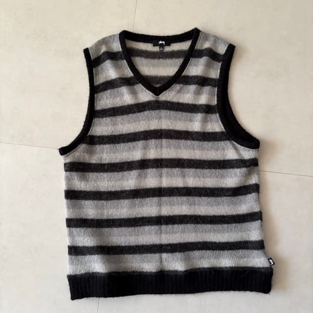 스투시 니트조끼