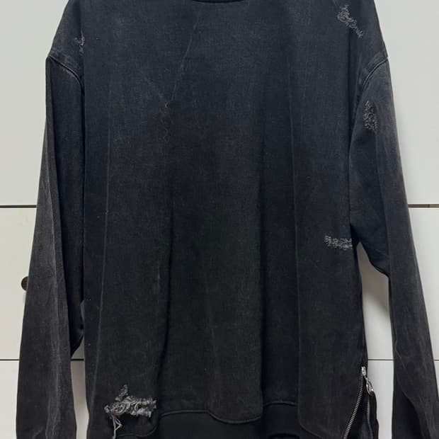 Zara 디스트로이드 데님 맨투맨 zip