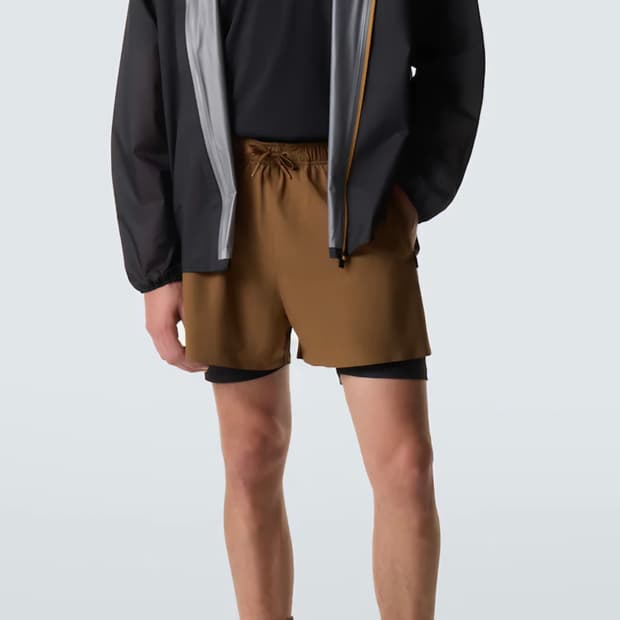 로에베 x 온 러닝 울트라 자켓 블랙 라지