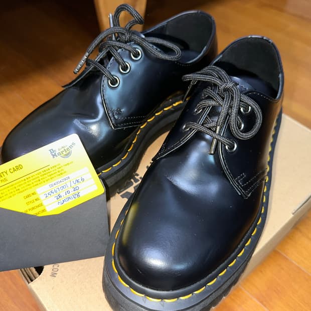 닥터마틴 1461 쿼드 250 UK6