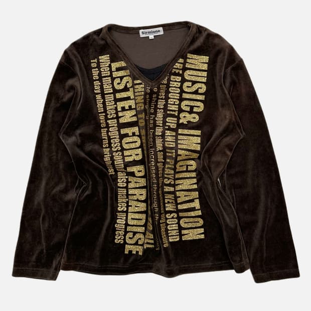 lettering layer v-neck t-shirt