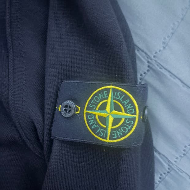 스톤아일랜드 가디건 L 판매합니다