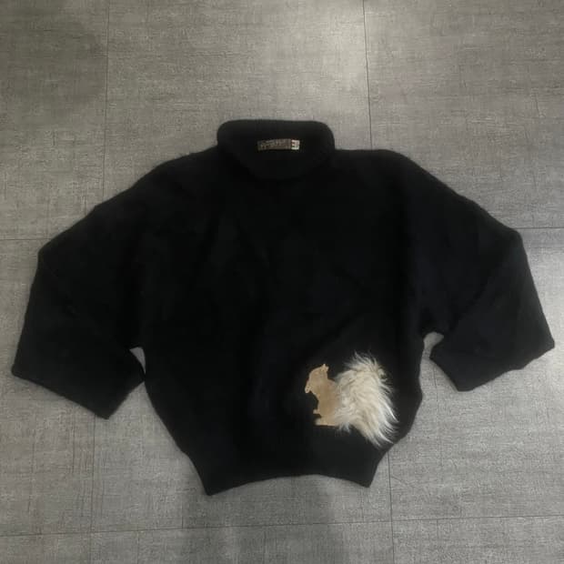 이탈리아빈티지 Eliongio 하구미모리걸너드남 아방핏 다람쥐니트스웨터