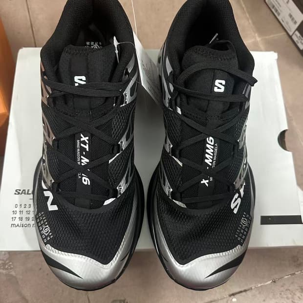 살로몬 x MM6 메종 마르지엘라 XT-MM6 블랙