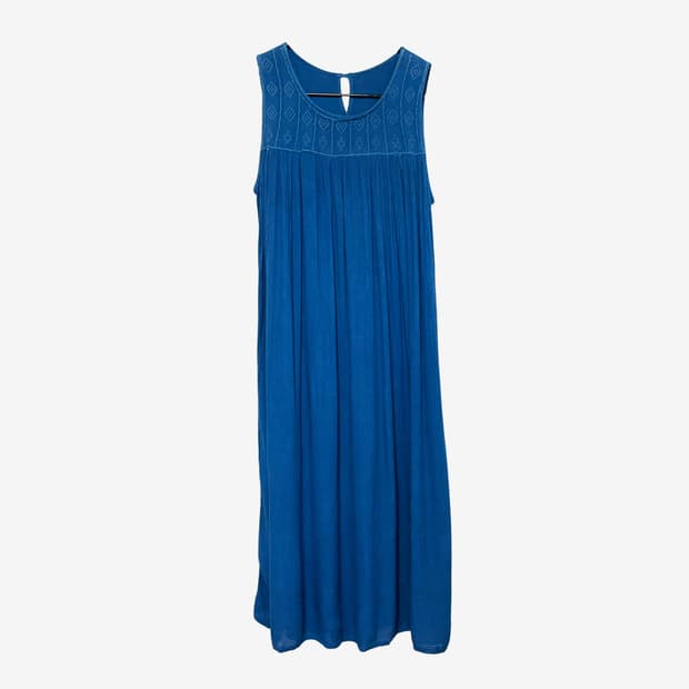 Pleated Sleeveless Ethnic Dress – Blue