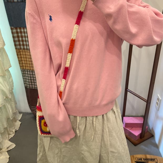 폴로 핑크 브이넥 T 