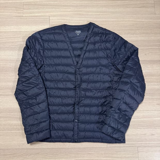 무신사 라이트 다운 L / 레이어링 전용 경량 패딩