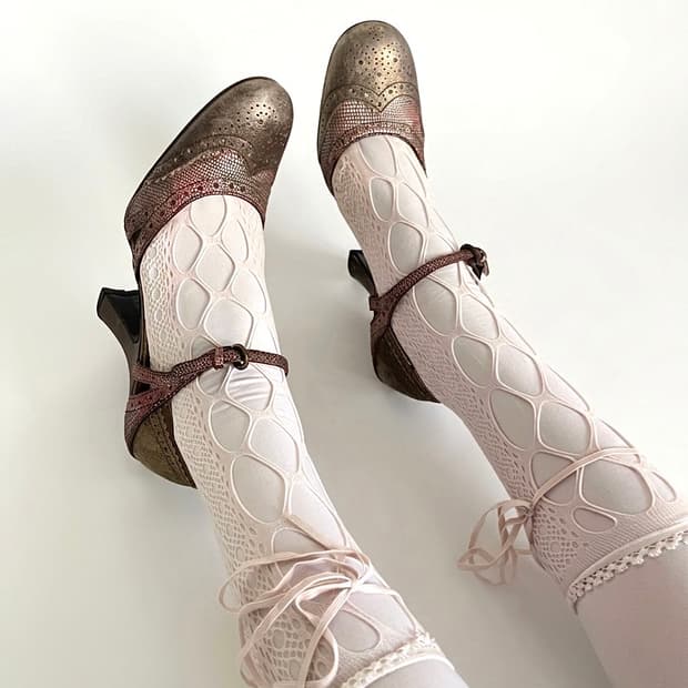 MiuMiu 2000’s pink gold heels