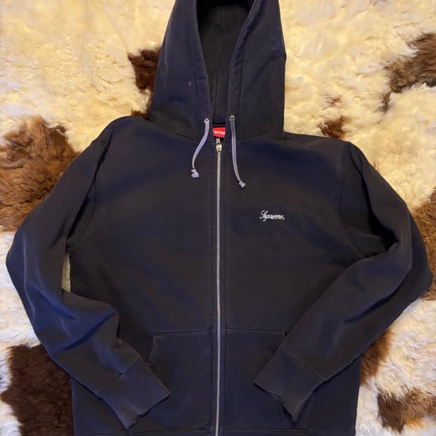 00s supreme hoodie