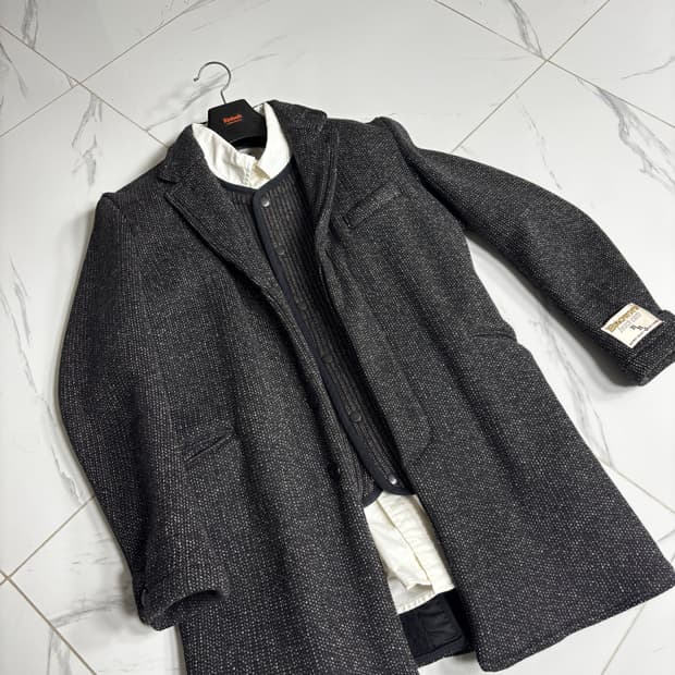 브라운스비치 코트