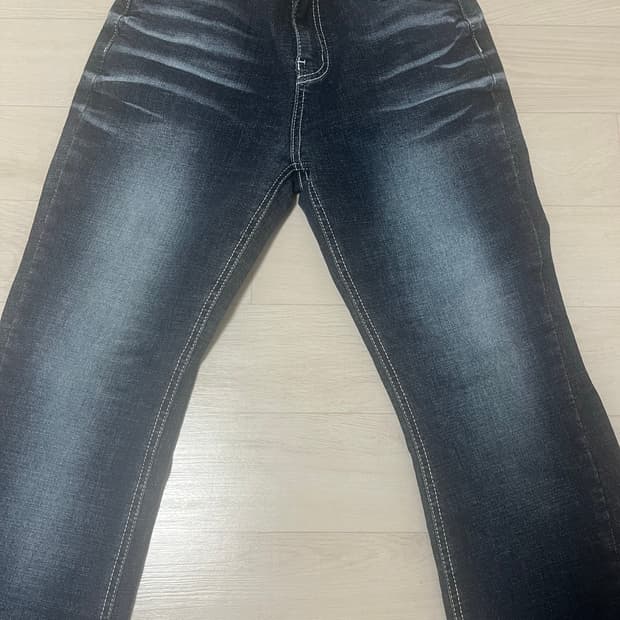 시너진 캣워싱 부츠컷팬츠 M