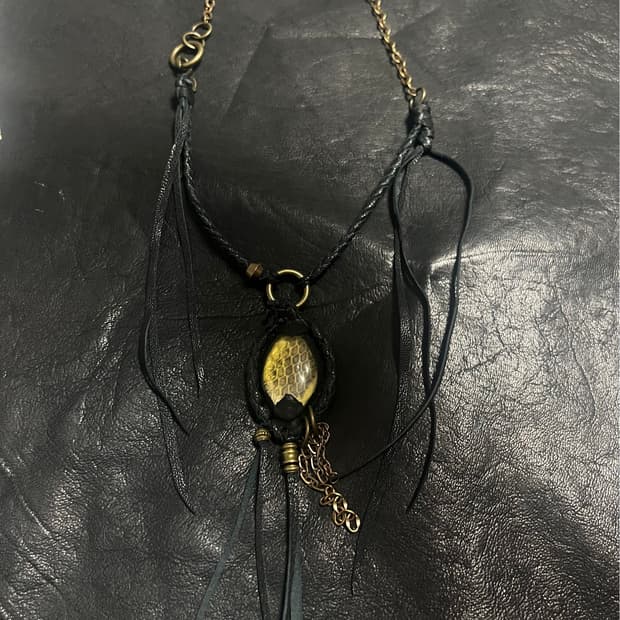 R6-21 Sun Rise Necklace