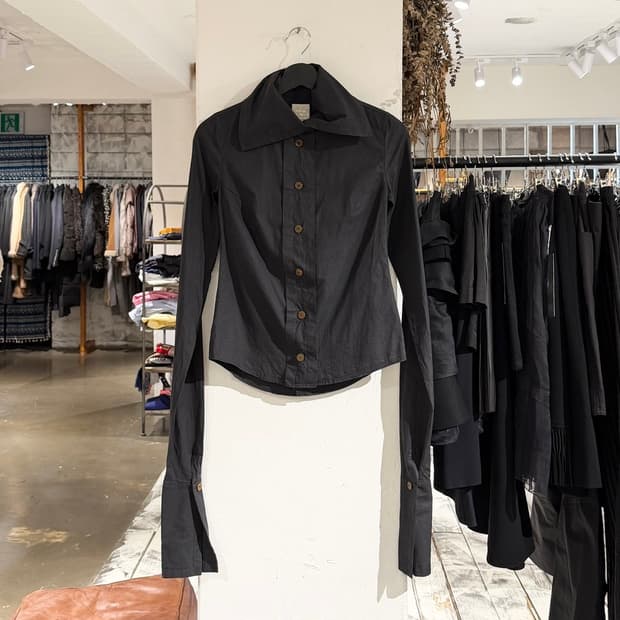 비비안웨스트우드 블랙 드렁큰 셔링 셔츠