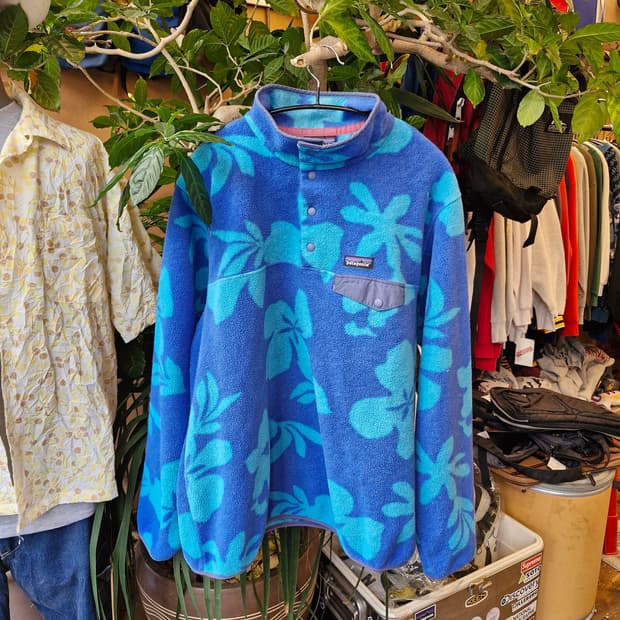 Z-321 파타고니아 신칠라 하와이언 플라워 