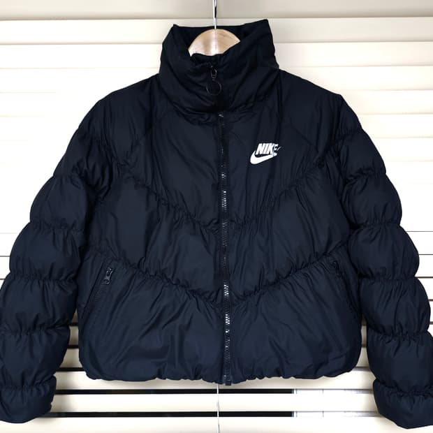 나이키 블랙 여성 숏패딩 점퍼 M