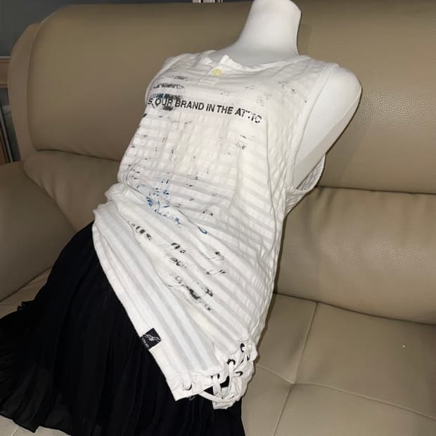 in the attic eyelet detail printing top