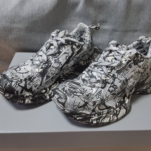 [새상품] 발렌시아가 3xl 그래피티 43