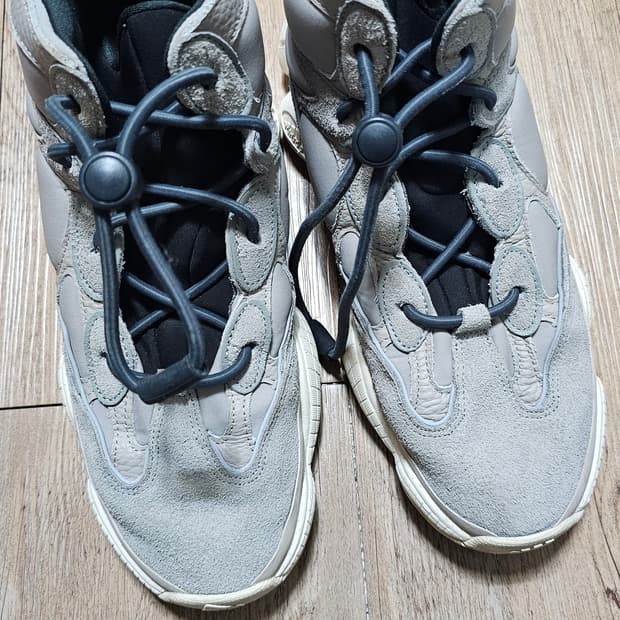 아디다스 이지 500 하이 미스트 스톤 