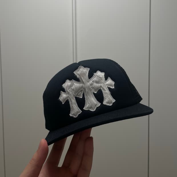 크롬하츠 송치 세메터리 트러커 캡 새상품