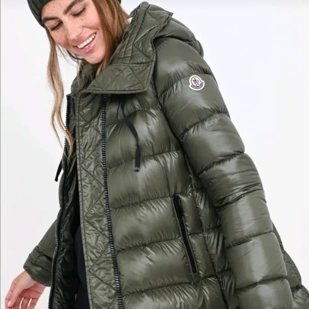 몽클레어 수엔 1사이즈 카키