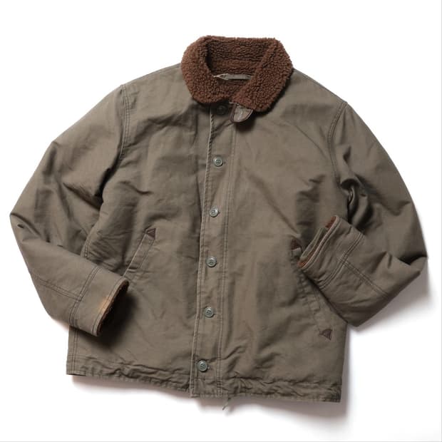 더블탭스 Wtaps Navy Deck Jacket 
