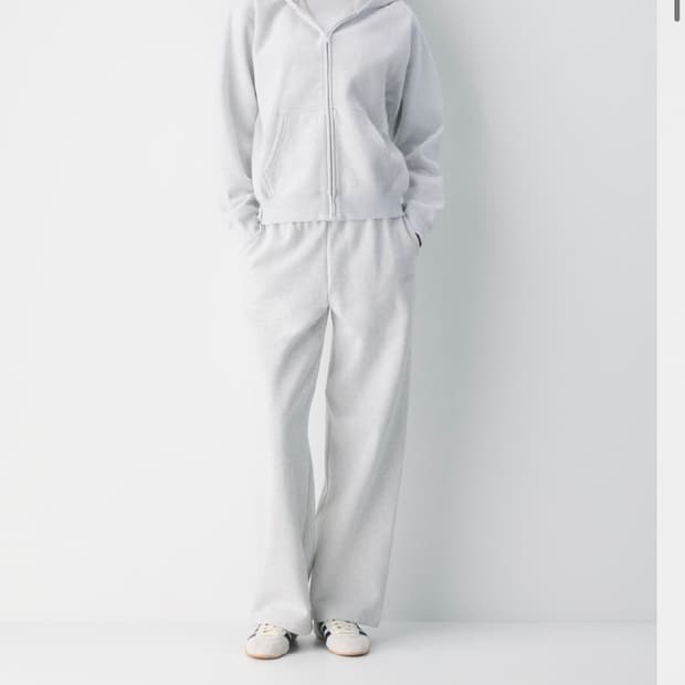 Aritzia cozy fleece zip hoodie