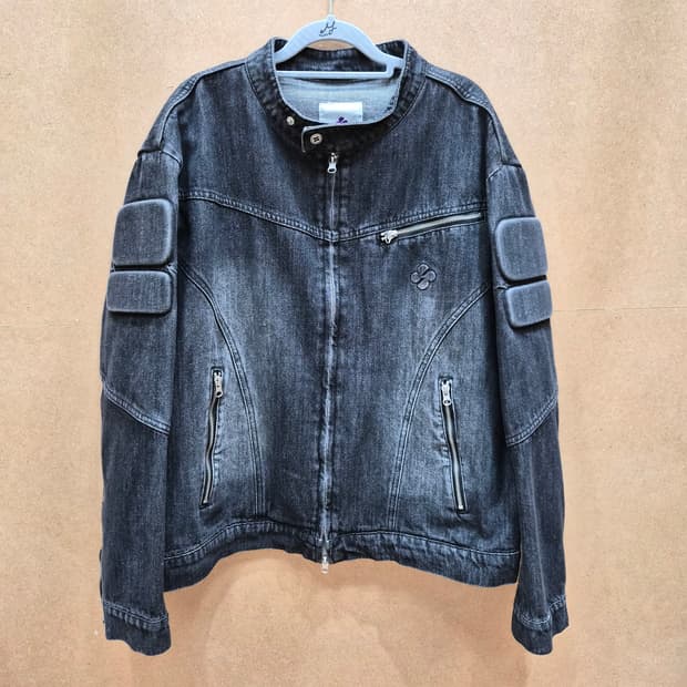 후드후드 엠보싱 데님 바이커 자켓 블랙