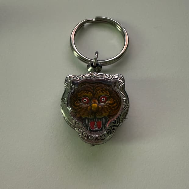 슈프림 호랑이 키링 